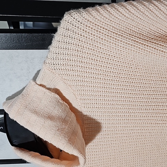 Buffalo David Bitton Wide Sleeve Sweater‎ Knit Turtle Neck Small - Picture 3 of 6